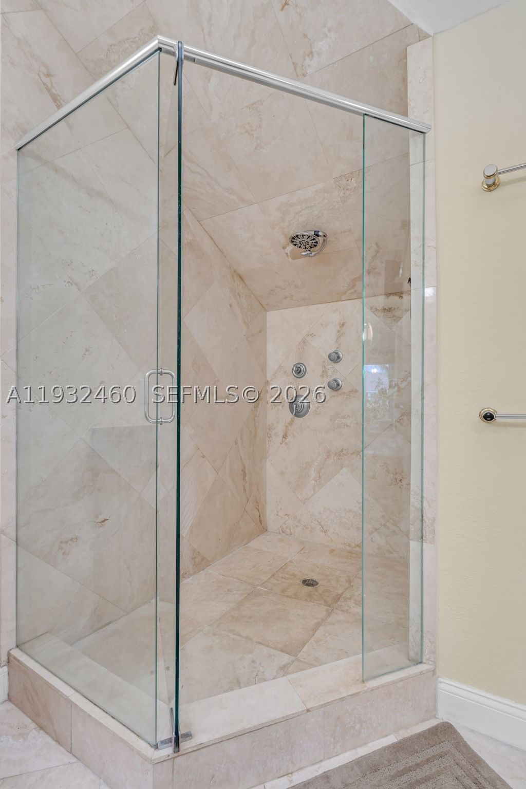 Real estate property located at 7840 86th Ter, Broward, Woodmont Tract 62, Tamarac, FL