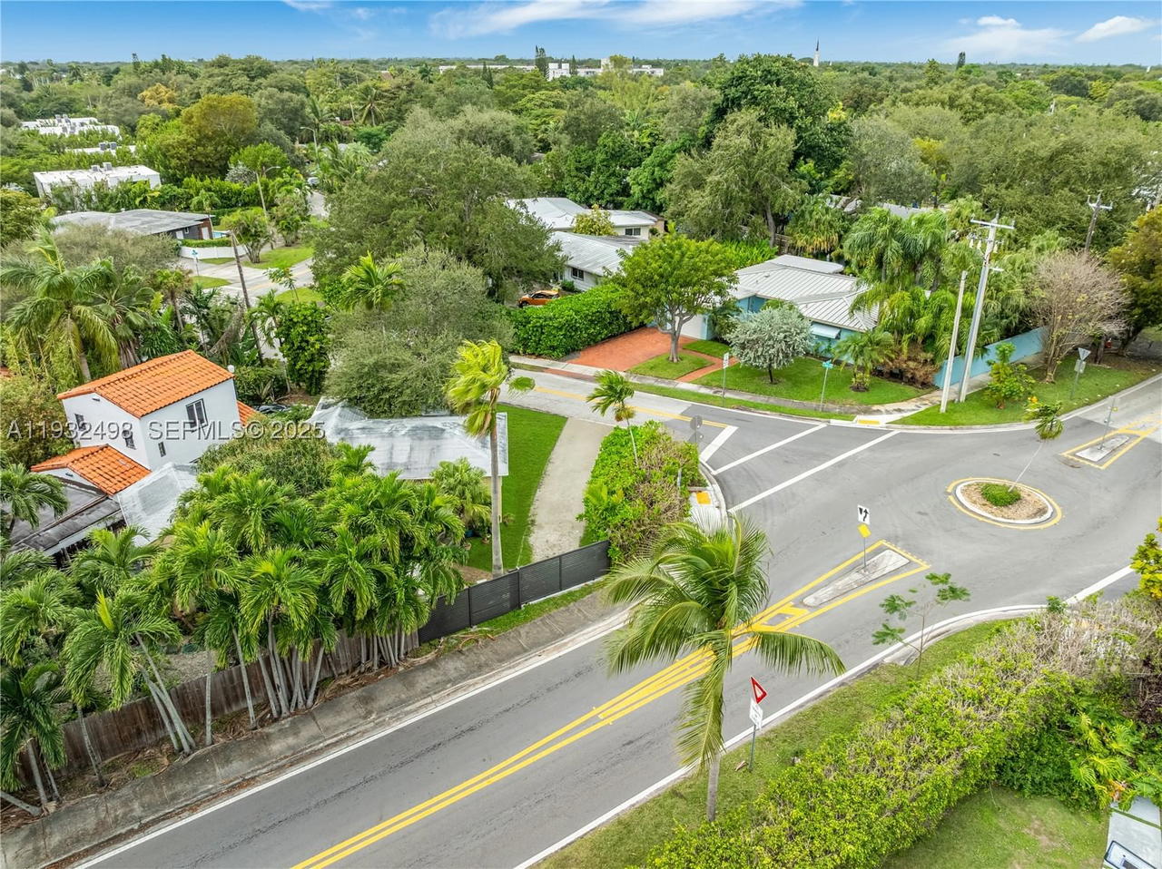 Real estate property located at 8634 10th Ave, Miami-dade, Milledge Heights, Miami, FL