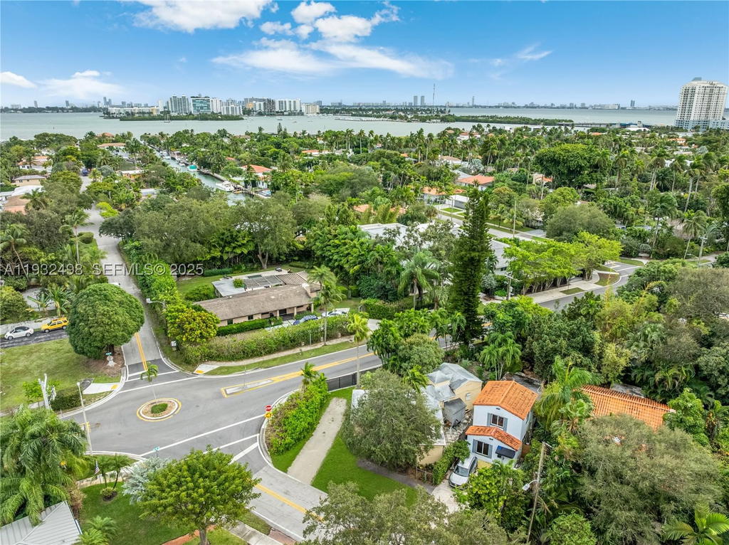 Real estate property located at 8634 10th Ave, Miami-dade, Milledge Heights, Miami, FL