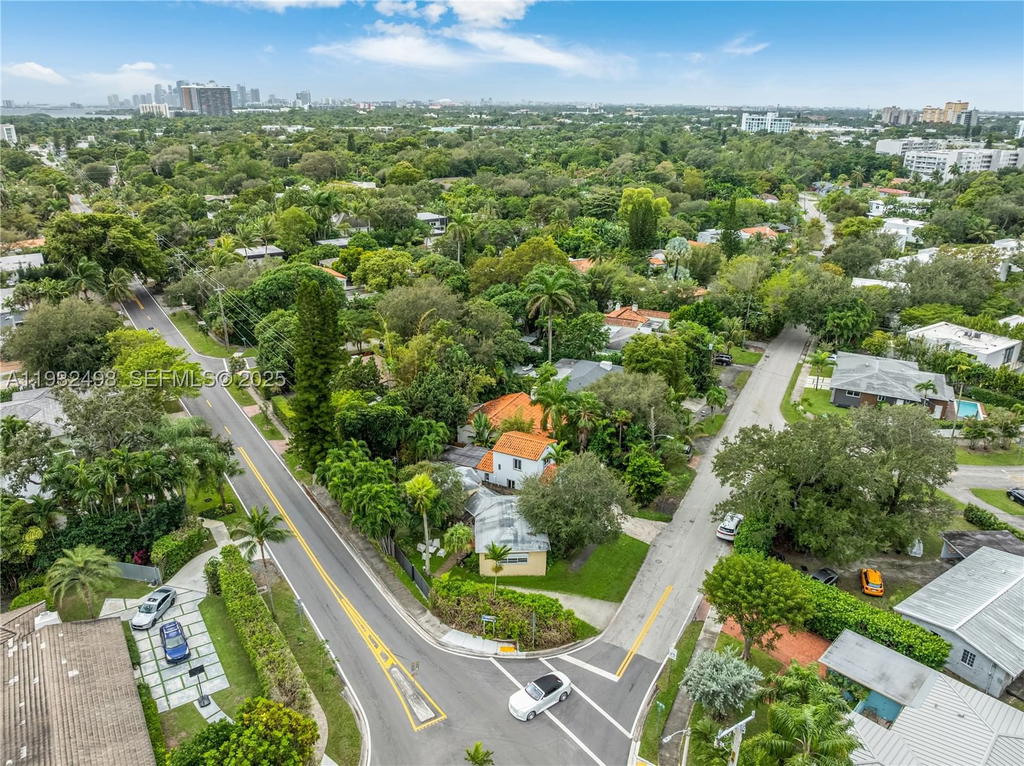 Real estate property located at 8634 10th Ave, Miami-dade, Milledge Heights, Miami, FL