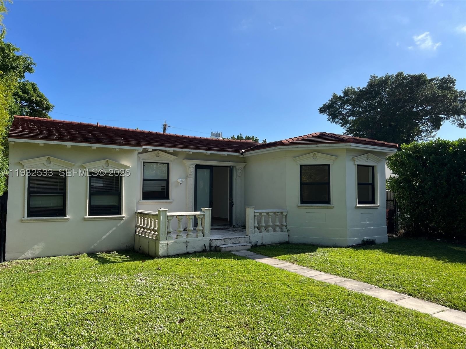Real estate property located at 4575 Post Ave, Miami-dade, Surprise Lake, Miami Beach, FL