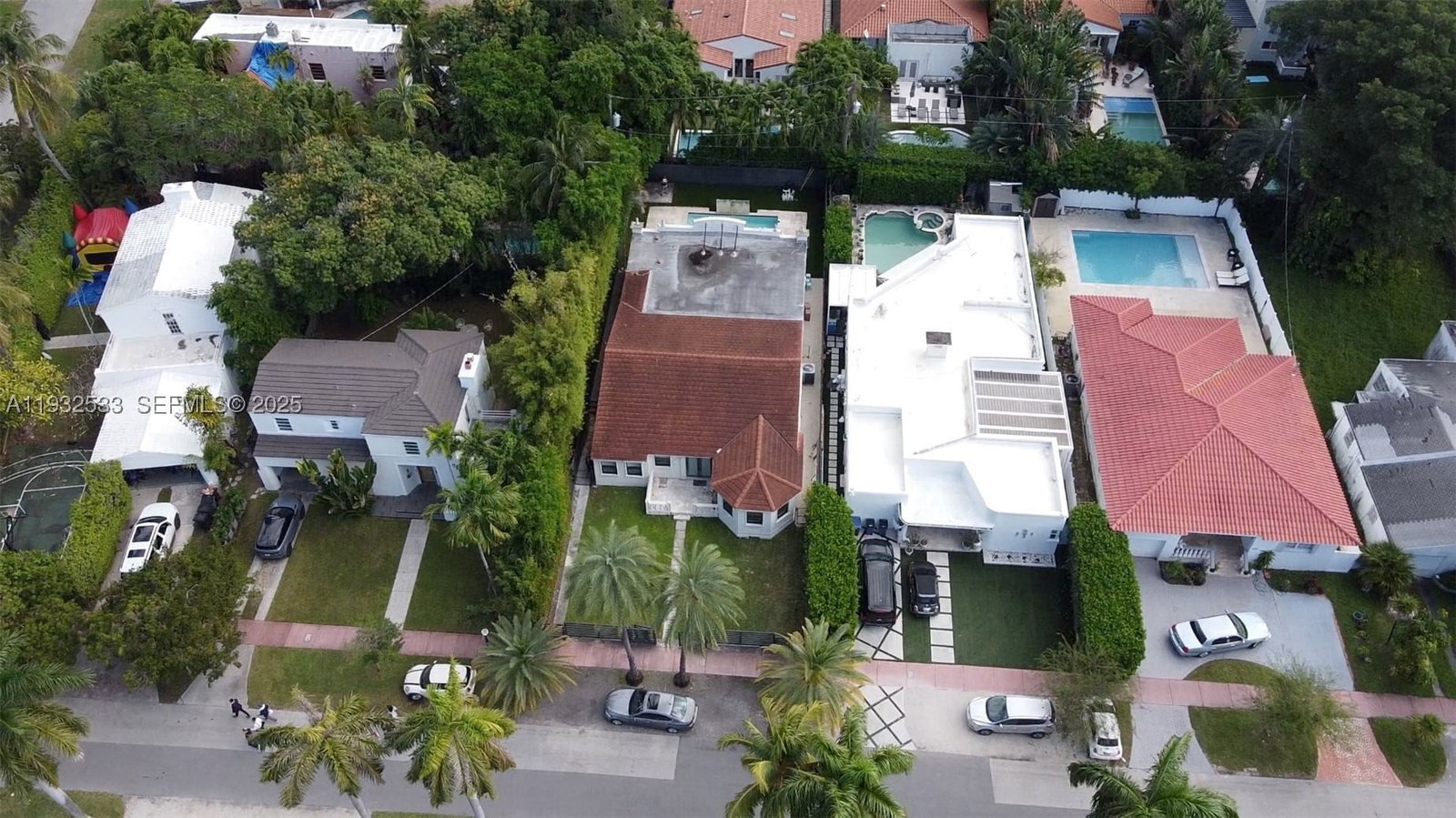 Real estate property located at 4575 Post Ave, Miami-dade, Surprise Lake, Miami Beach, FL