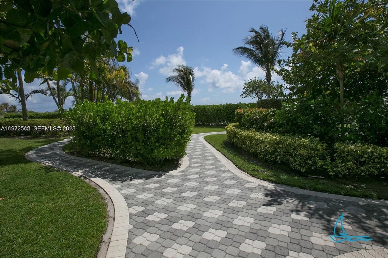 Real estate property located at 8877 Collins Ave #805, Miami-dade, Champlain Towers North Co, Surfside, FL