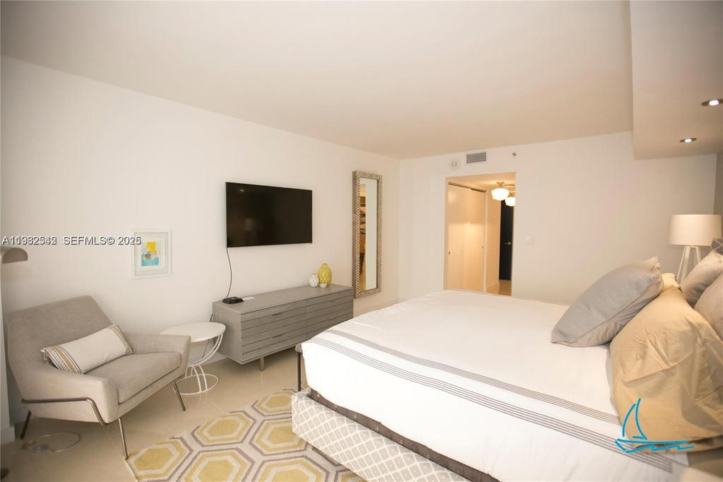 Real estate property located at 8877 Collins Ave #805, Miami-dade, Champlain Towers North Co, Surfside, FL