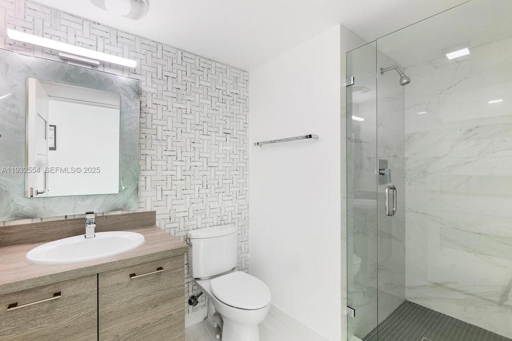 Real estate property located at 400 Sunny Isles Blvd #2008, Miami-dade, 400 Sunny Isles Condo Wes, Sunny Isles Beach, FL