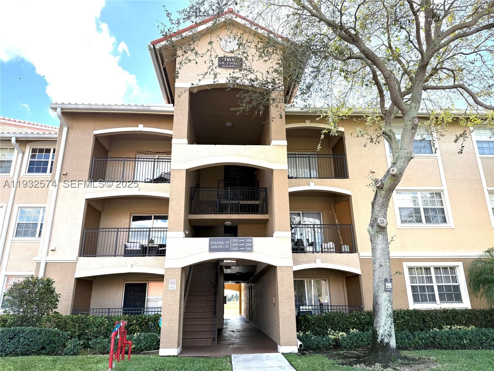Real estate property located at 11630 2nd St #17105, Broward, Marquesa Condo, Pembroke Pines, FL