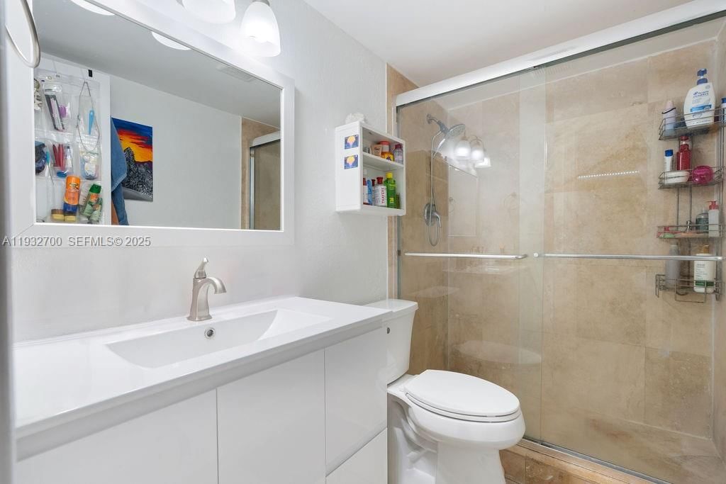 Real estate property located at 7915 104th St #101G, Miami-dade, Venetian Palms Condo, Miami, FL