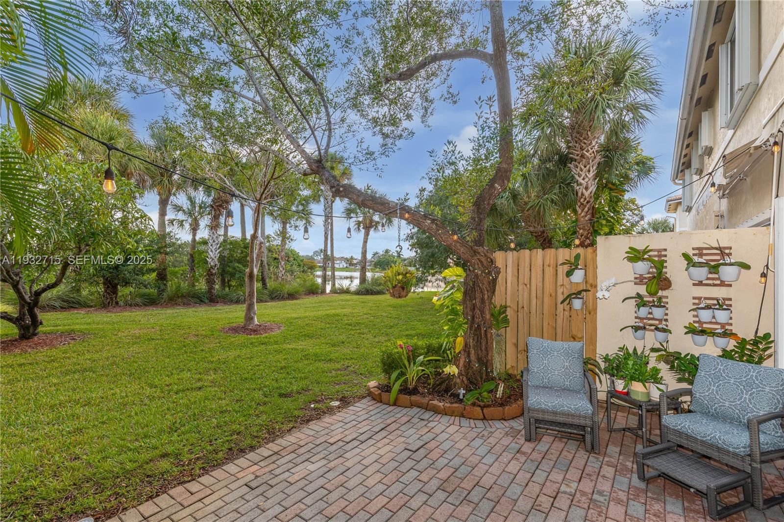 Real estate property located at 17006 22nd St, Broward, Pembroke Isles 1, Pembroke Pines, FL