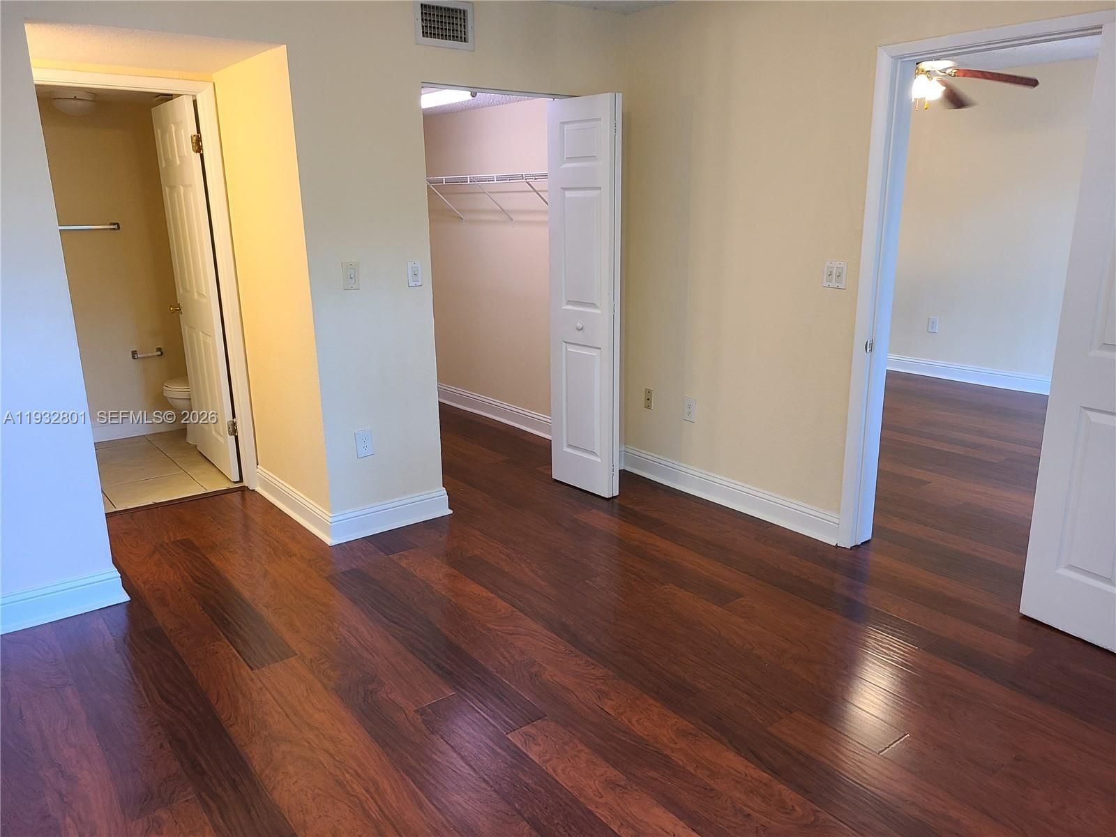 Real estate property located at 9983 Nob Hill Ct ., Broward, Villas De Venezia Condo, Sunrise, FL