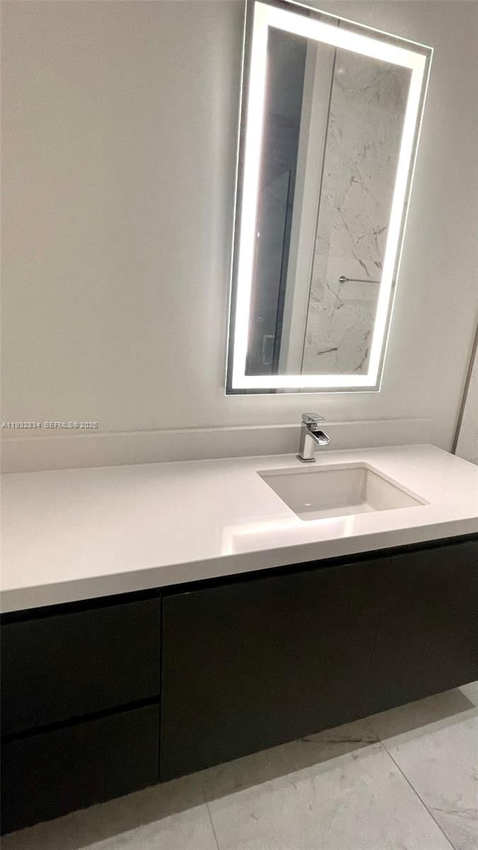 Real estate property located at 851 1st Ave #412, Miami-dade, Paramount Miami Worldcent, Miami, FL