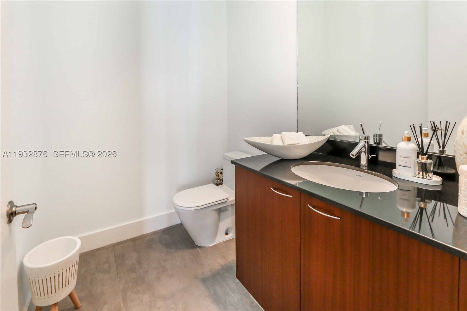 Real estate property located at 15811 Collins Ave #3702, Miami-dade, Tdr Tower Iii Condo, Sunny Isles Beach, FL