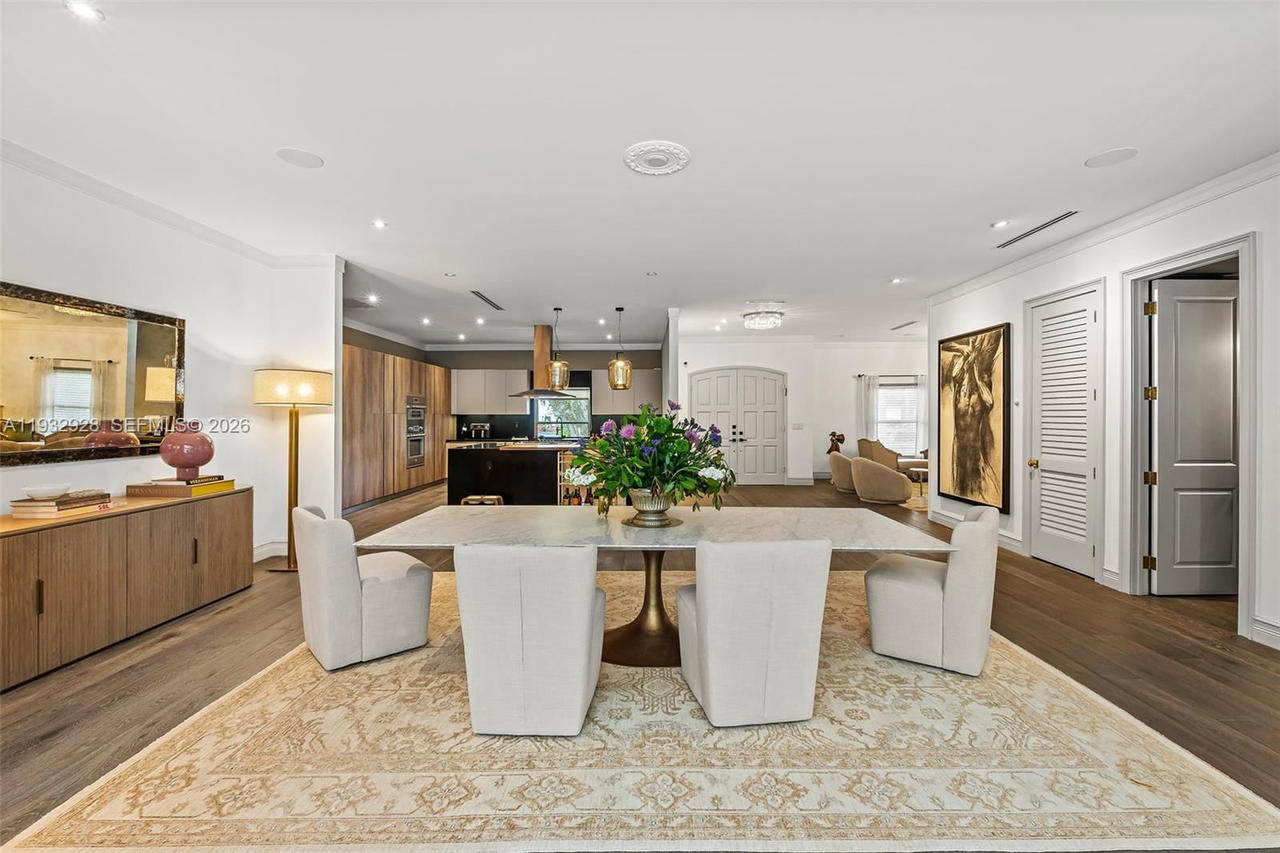 Real estate property located at 680 Buttonwood Ln, Miami-dade, Bay Point, Miami, FL