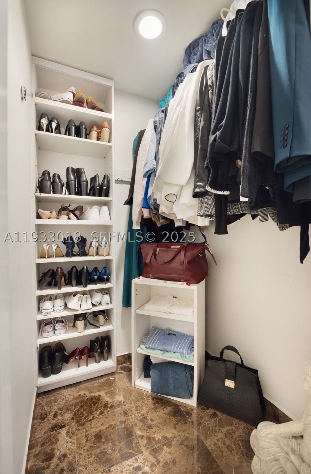 Real estate property located at 5401 Collins Ave #102, Miami-dade, The Carriage House Condo, Miami Beach, FL