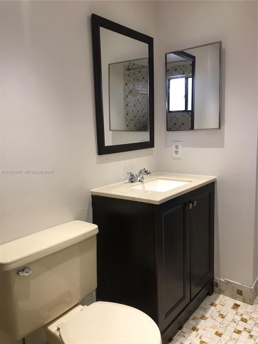 Real estate property located at 8400 133rd Ave Rd #324, Miami-dade, The Horizons West Condo #, Miami, FL