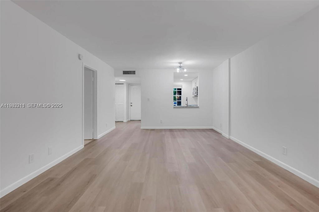 Real estate property located at 2601 48TH TERRACE #147, Broward, Cypress Chase Condo No 8, Lauderdale Lakes, FL