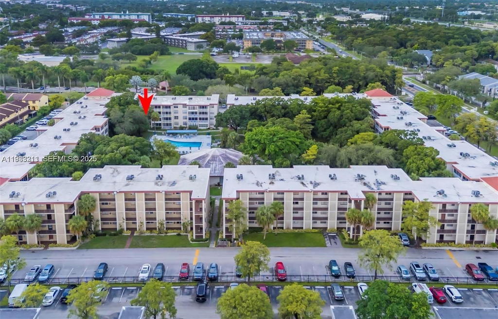 Real estate property located at 2601 48TH TERRACE #147, Broward, Cypress Chase Condo No 8, Lauderdale Lakes, FL