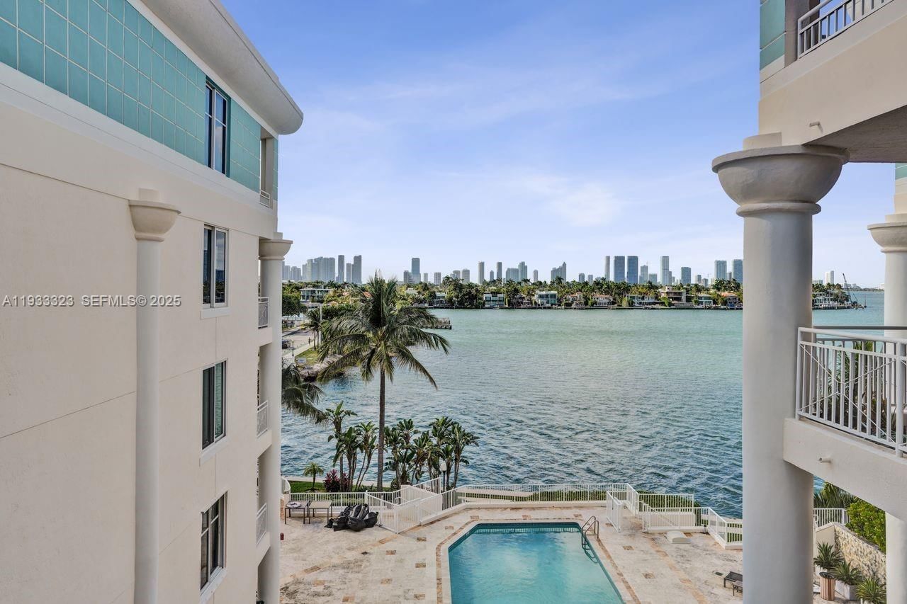 Real estate property located at 1 Century Ln #510, Miami-dade, The Vistas Condo, Miami Beach, FL