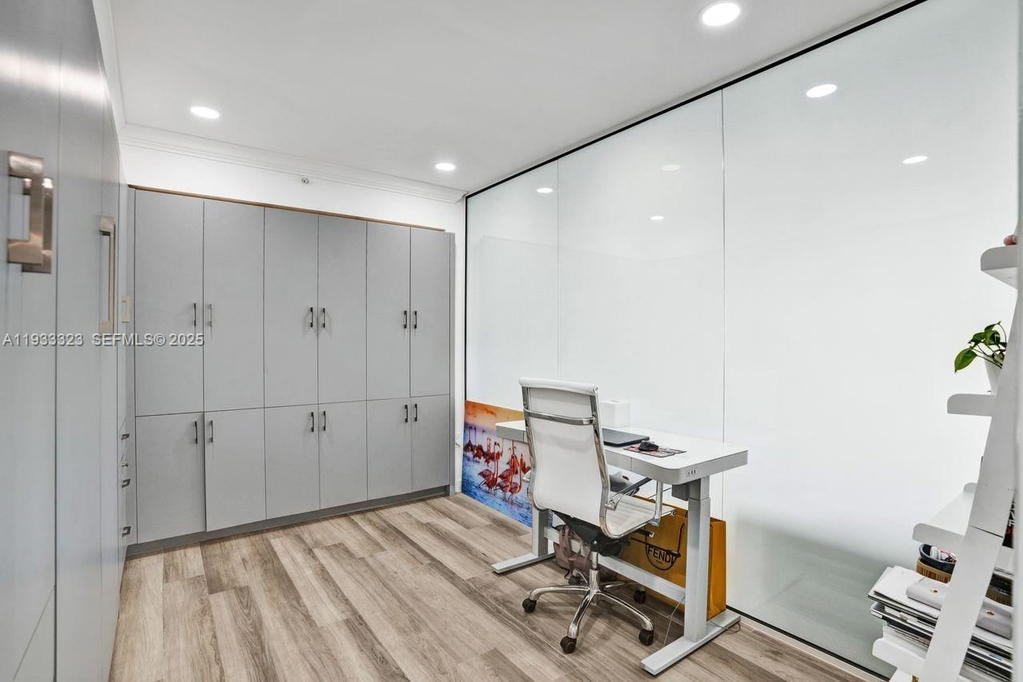 Real estate property located at 1 Century Ln #510, Miami-dade, The Vistas Condo, Miami Beach, FL