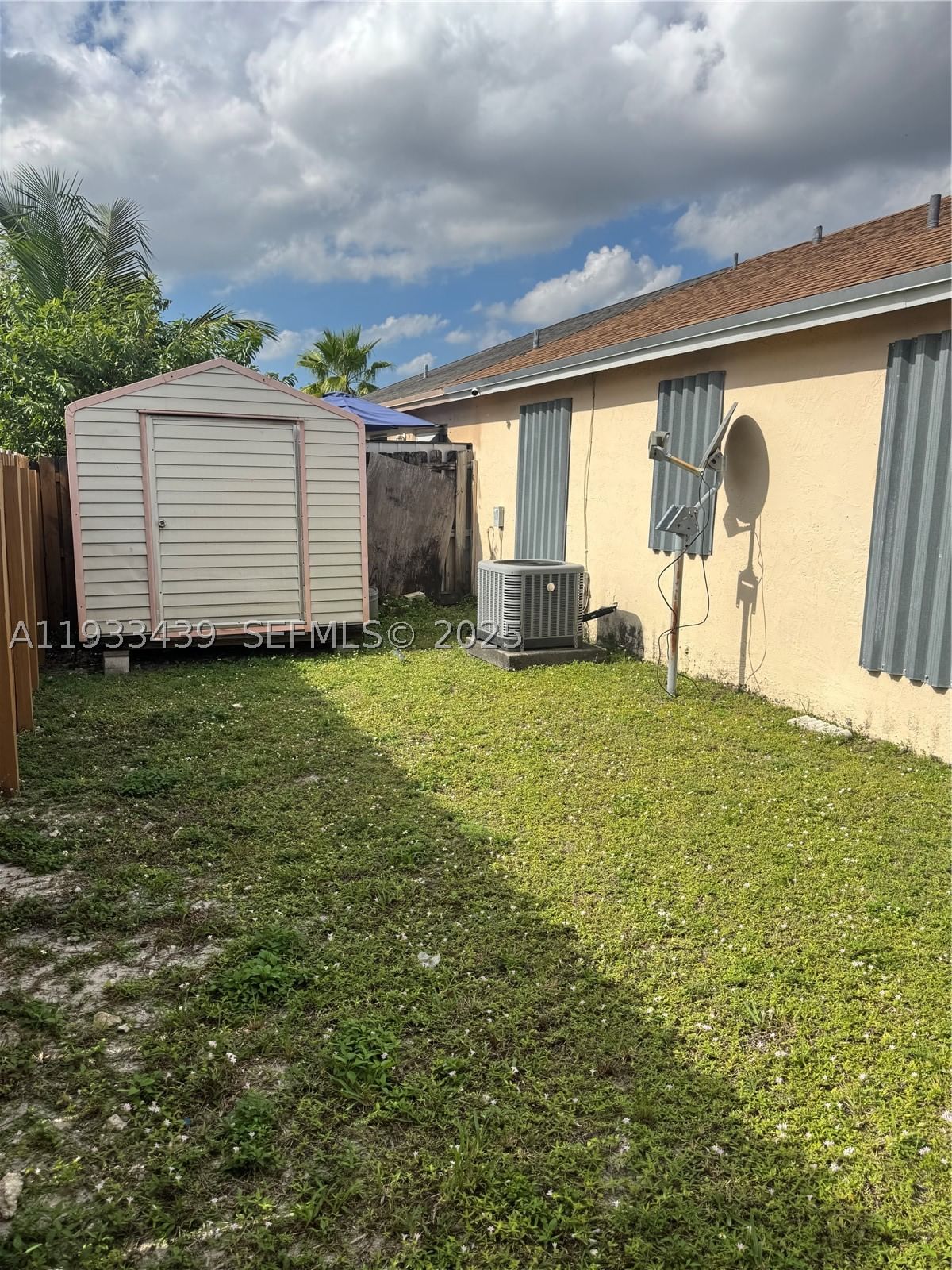 Real estate property located at 20107 27th Cir, Miami-dade, Leslie Estates Sec Six, Miami Gardens, FL