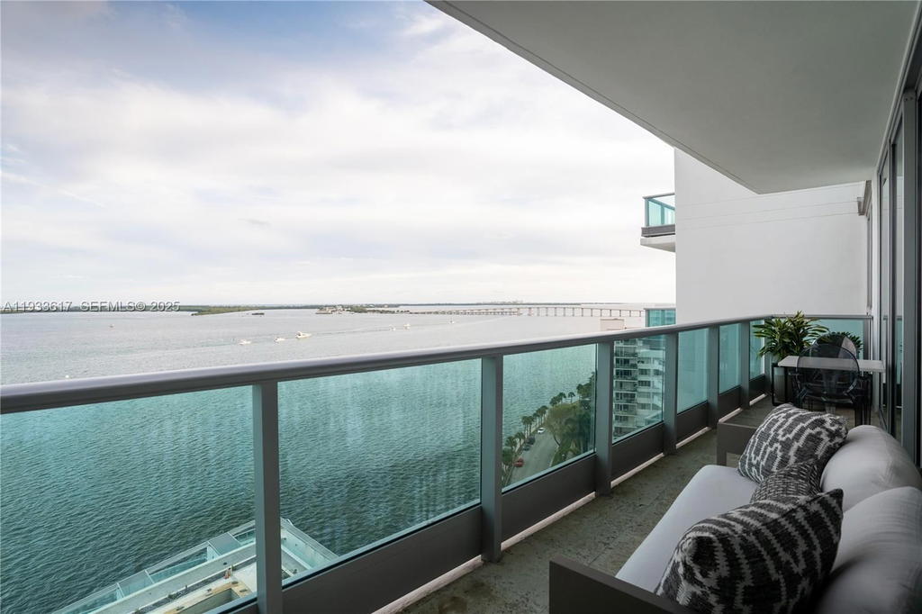 Real estate property located at 1331 Brickell Bay Dr #1609, Miami-dade, Jade At Brickell Bay Drive, Miami, FL