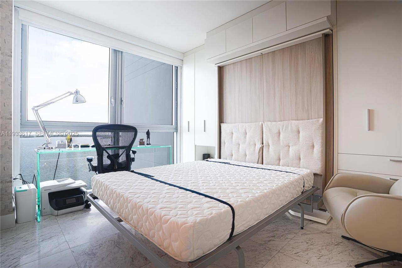 Real estate property located at 1331 Brickell Bay Dr #1609, Miami-dade, Jade At Brickell Bay Drive, Miami, FL