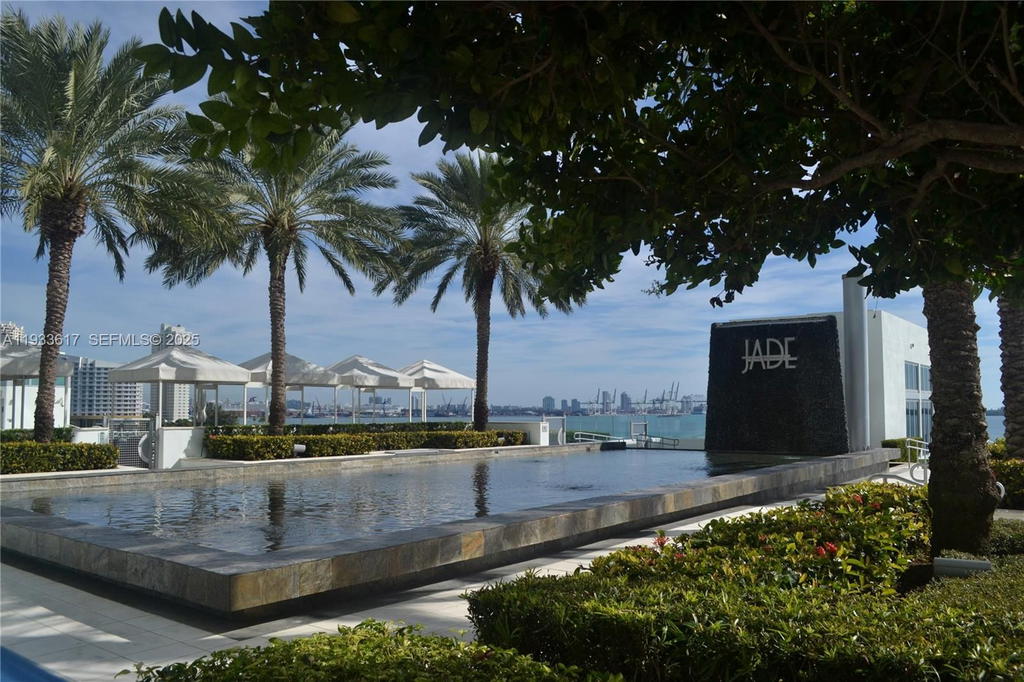 Real estate property located at 1331 Brickell Bay Dr #1609, Miami-dade, Jade At Brickell Bay Drive, Miami, FL