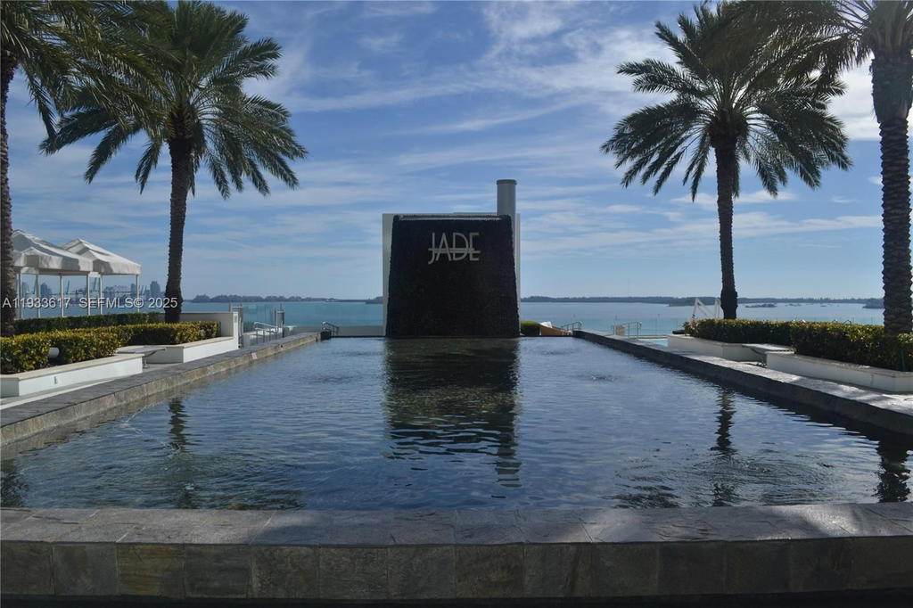 Real estate property located at 1331 Brickell Bay Dr #1609, Miami-dade, Jade At Brickell Bay Drive, Miami, FL