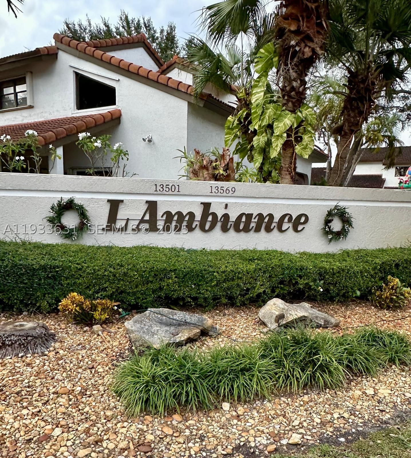 Real estate property located at 13531 62nd St #143-3, Miami-dade, Lambiance Townhomes Kenda, Miami, FL