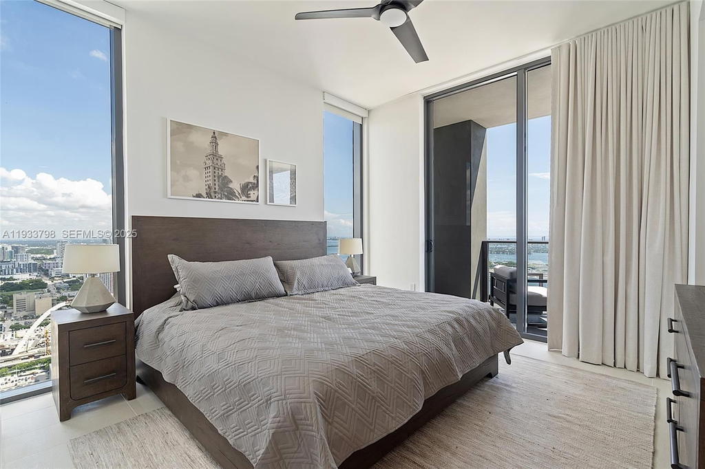Real estate property located at 159 6th St #5015, Miami-dade, 159 Ne 6th Street Condo, Miami, FL