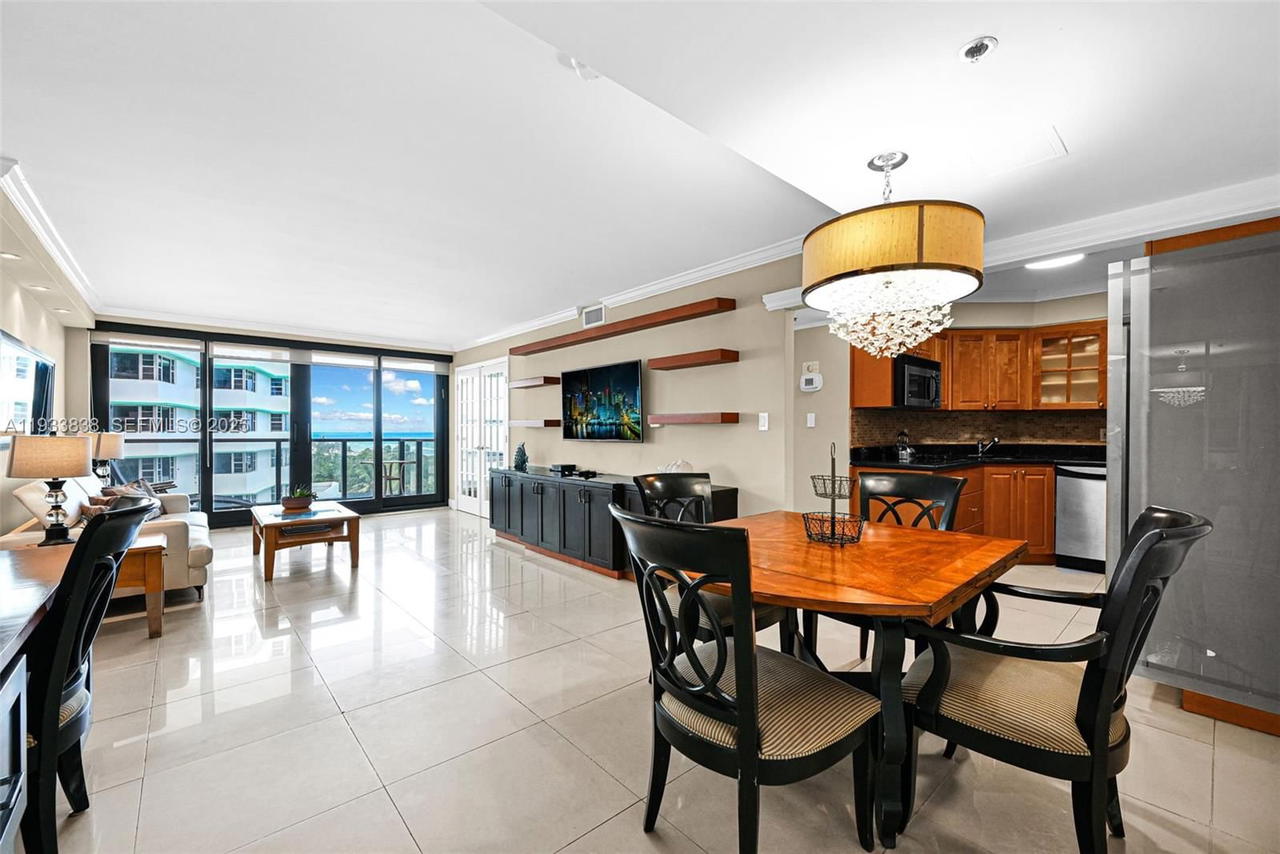 Real estate property located at 5225 Collins Ave #706, Miami-dade, The Alexander Condo, Miami Beach, FL