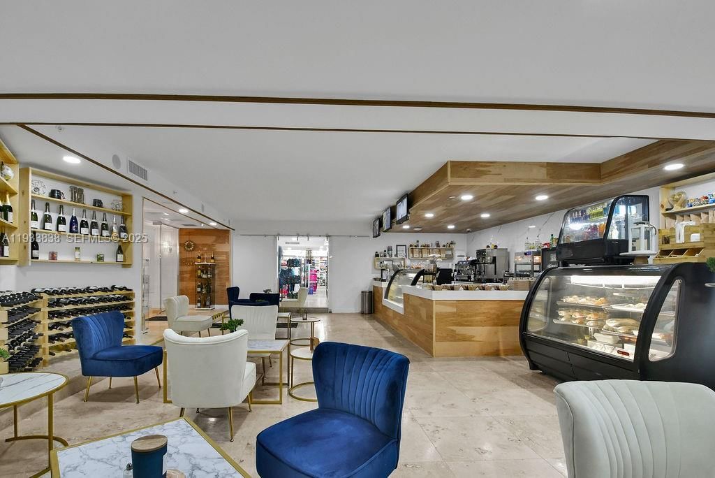 Real estate property located at 5225 Collins Ave #706, Miami-dade, The Alexander Condo, Miami Beach, FL