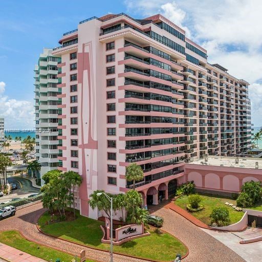 Real estate property located at 5225 Collins Ave #706, Miami-dade, The Alexander Condo, Miami Beach, FL