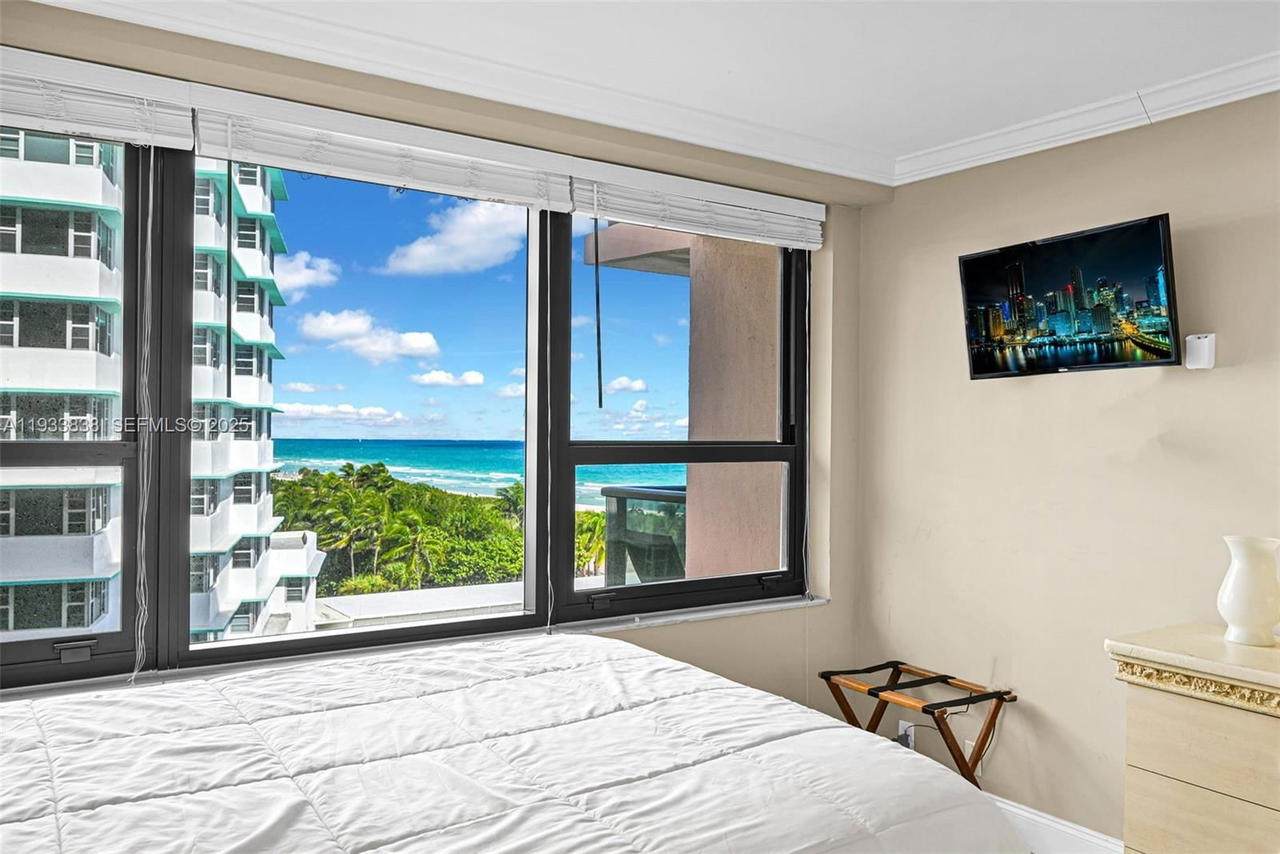 Real estate property located at 5225 Collins Ave #706, Miami-dade, The Alexander Condo, Miami Beach, FL