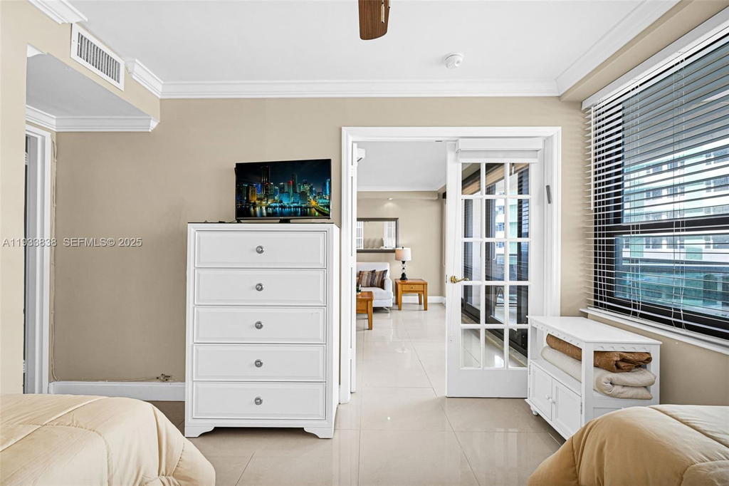 Real estate property located at 5225 Collins Ave #706, Miami-dade, The Alexander Condo, Miami Beach, FL