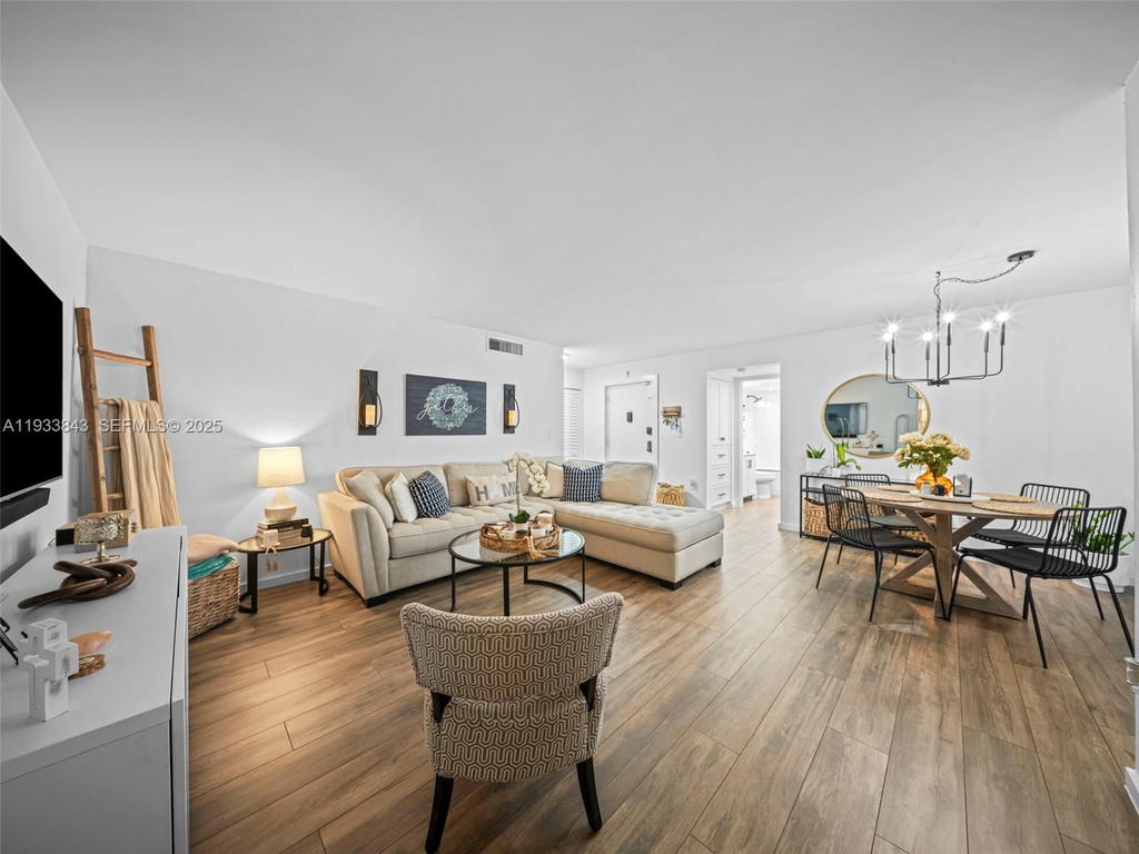 Real estate property located at 9010 125th Ave G110, Miami-dade, Kenland Bend South Condo, Miami, FL