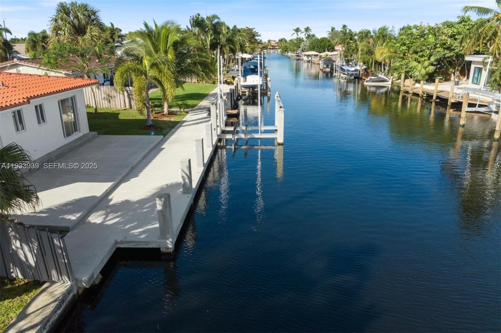 Real estate property located at 2156 18th Ave, Broward, Middle River Manor, Wilton Manors, FL