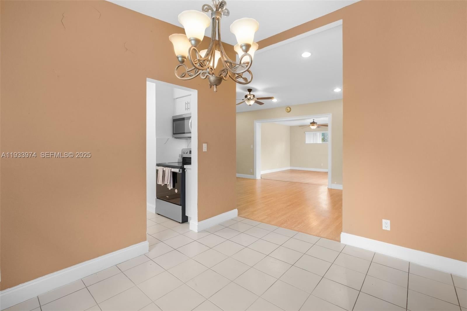 Real estate property located at 4310 9th Ct, Broward, Golf View Heights, Plantation, FL