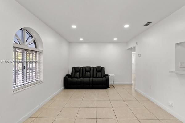 Real estate property located at 8851 119th St #6101, Miami-dade, Grand Vista Condo, Hialeah Gardens, FL