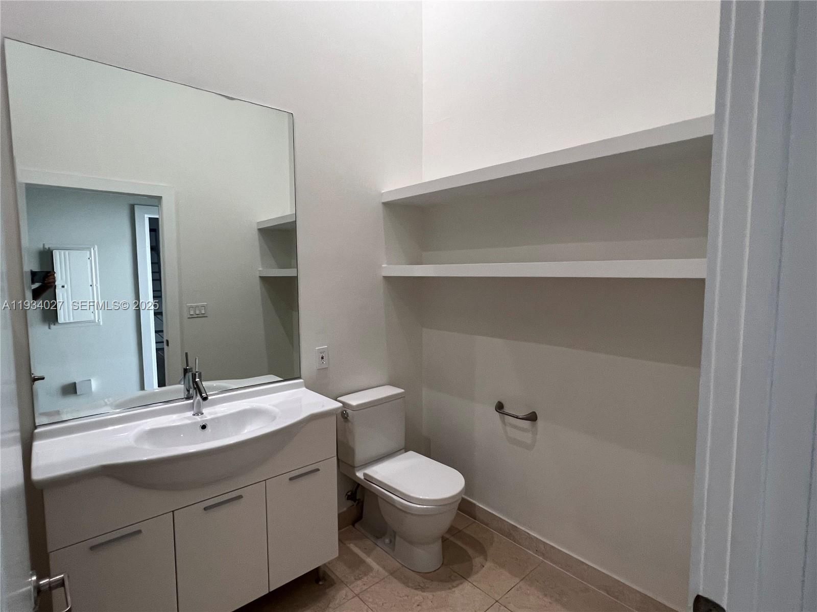 Real estate property located at 495 Brickell Ave #1501, Miami-dade, Icon Brickell No Two, Miami, FL