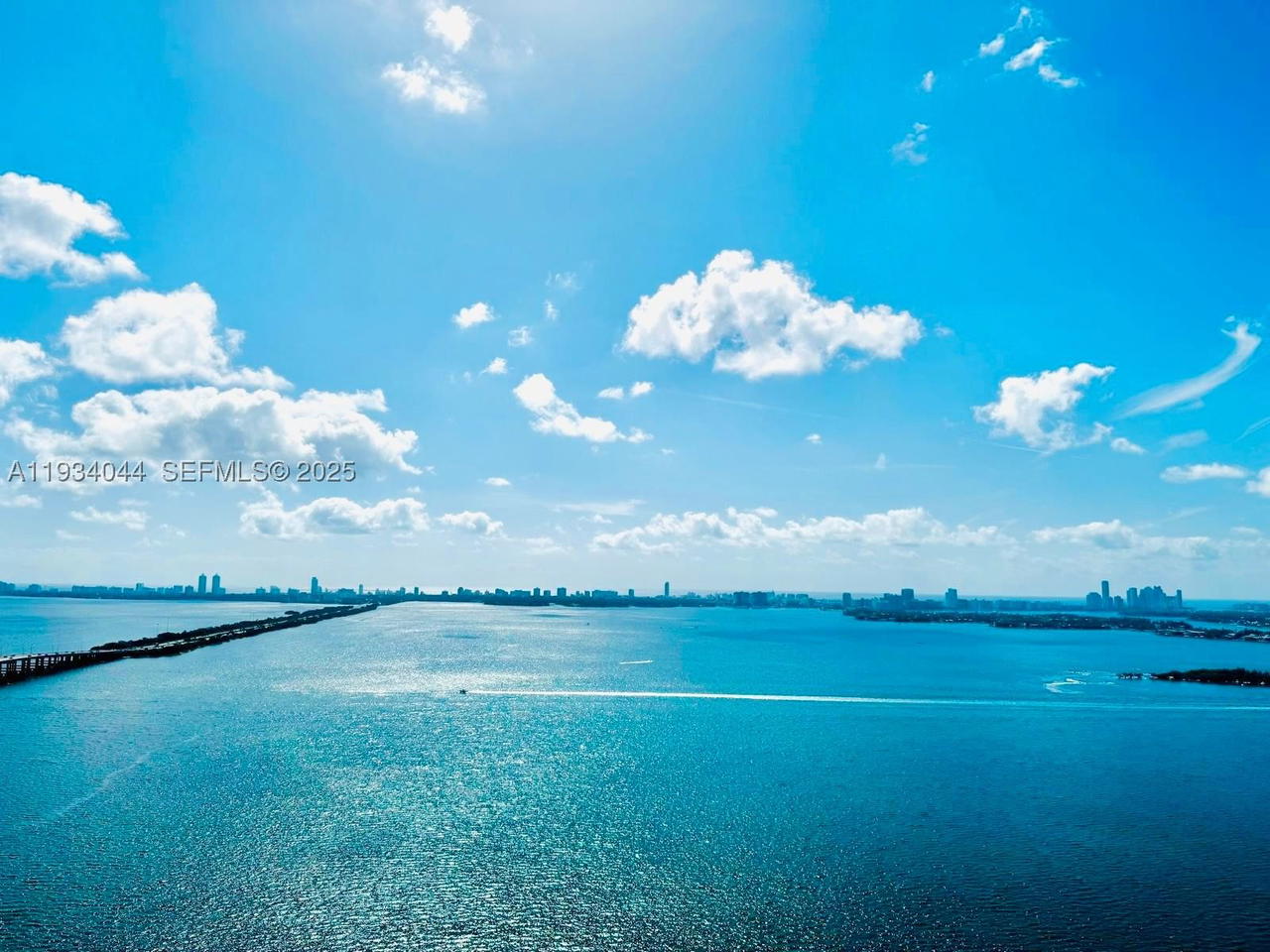 Real estate property located at 480 31st St #3405, Miami-dade, Gran Paraiso Condo, Miami, FL
