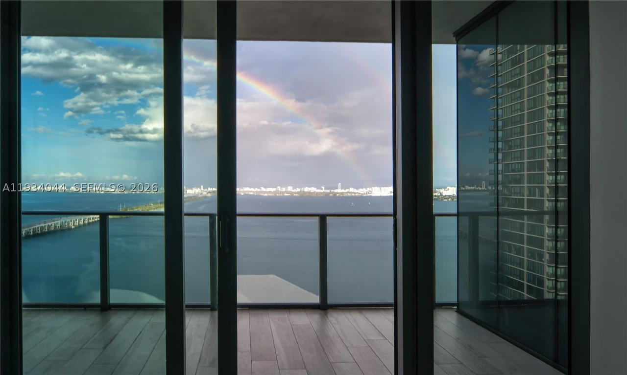 Real estate property located at 480 31st St #3405, Miami-dade, Gran Paraiso Condo, Miami, FL