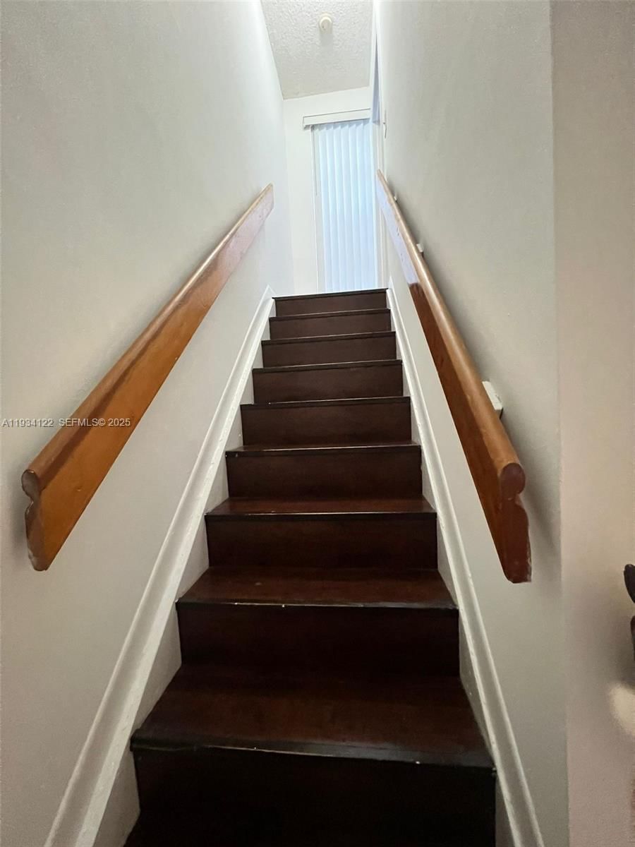 Real estate property located at 8660 5th Ter #15-107, Miami-dade, Coral Pointe Townhomes Co, Miami, FL