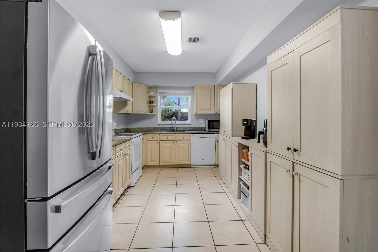 Real estate property located at 312 35th st., Broward, Lloyd Estates, Oakland Park, FL