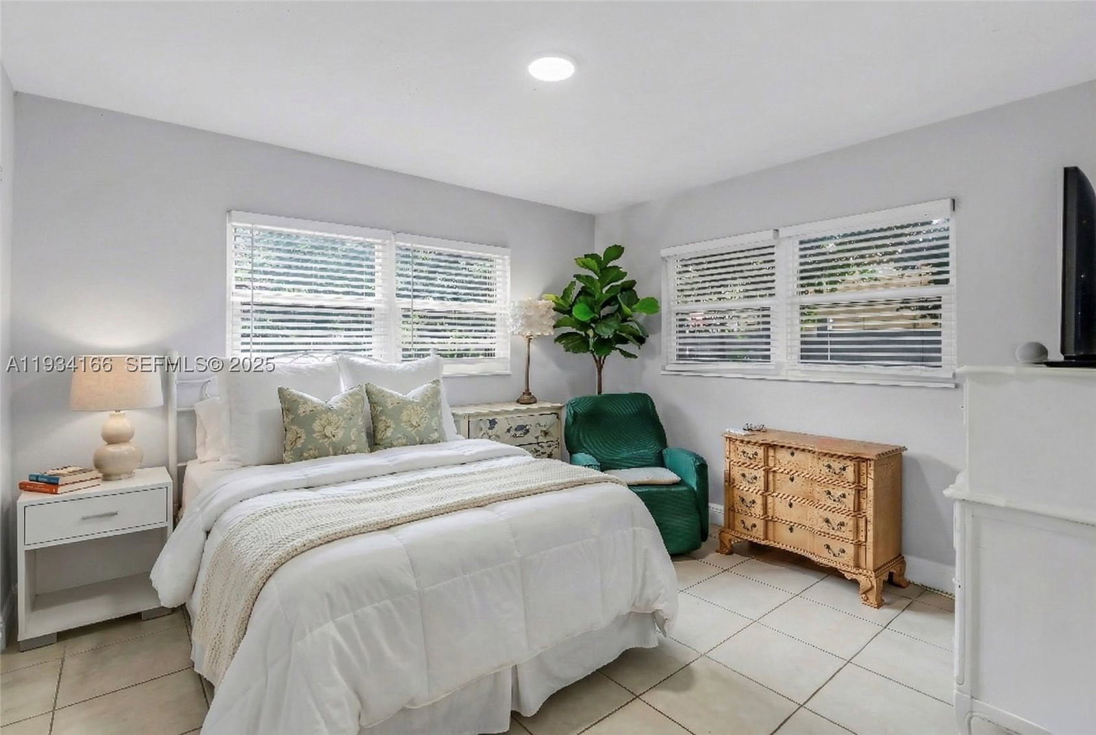 Real estate property located at 312 35th st., Broward, Lloyd Estates, Oakland Park, FL