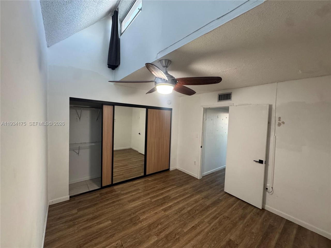 Real estate property located at 1750 56th St #211, Miami-dade, Trianon Park Condo, Hialeah, FL