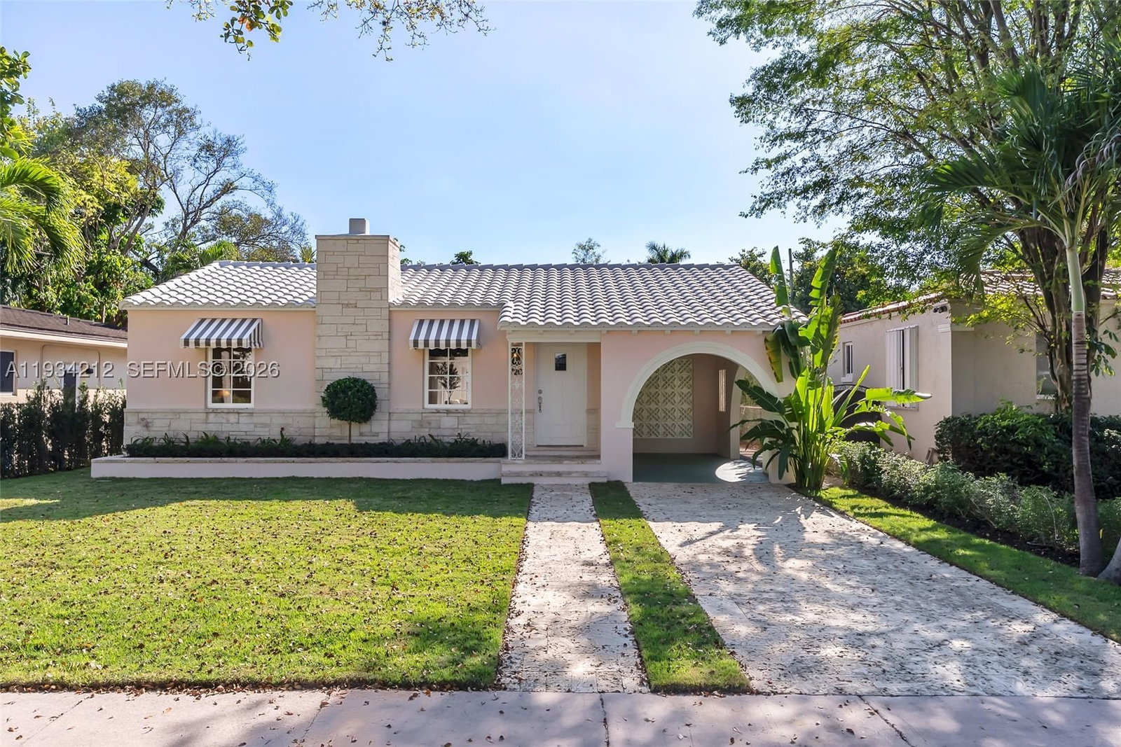Real estate property located at 720 Madeira Ave, Miami-dade, Coral Estates, Coral Gables, FL