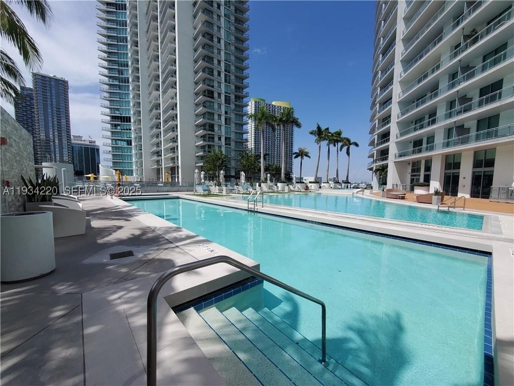 Real estate property located at 90 3rd St #2109, Miami-dade, Ivy Condo, Miami, FL