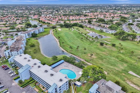 Real estate property located at 7684 18th St #202, Broward, 12 Of Palm Springs 2 Cond, Margate, FL