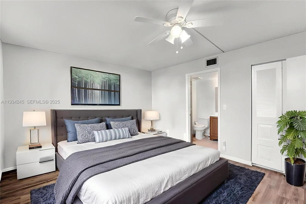 Real estate property located at 7684 18th St #202, Broward, 12 Of Palm Springs 2 Cond, Margate, FL