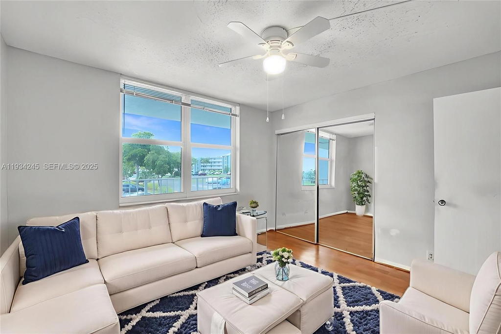 Real estate property located at 7684 18th St #202, Broward, 12 Of Palm Springs 2 Cond, Margate, FL